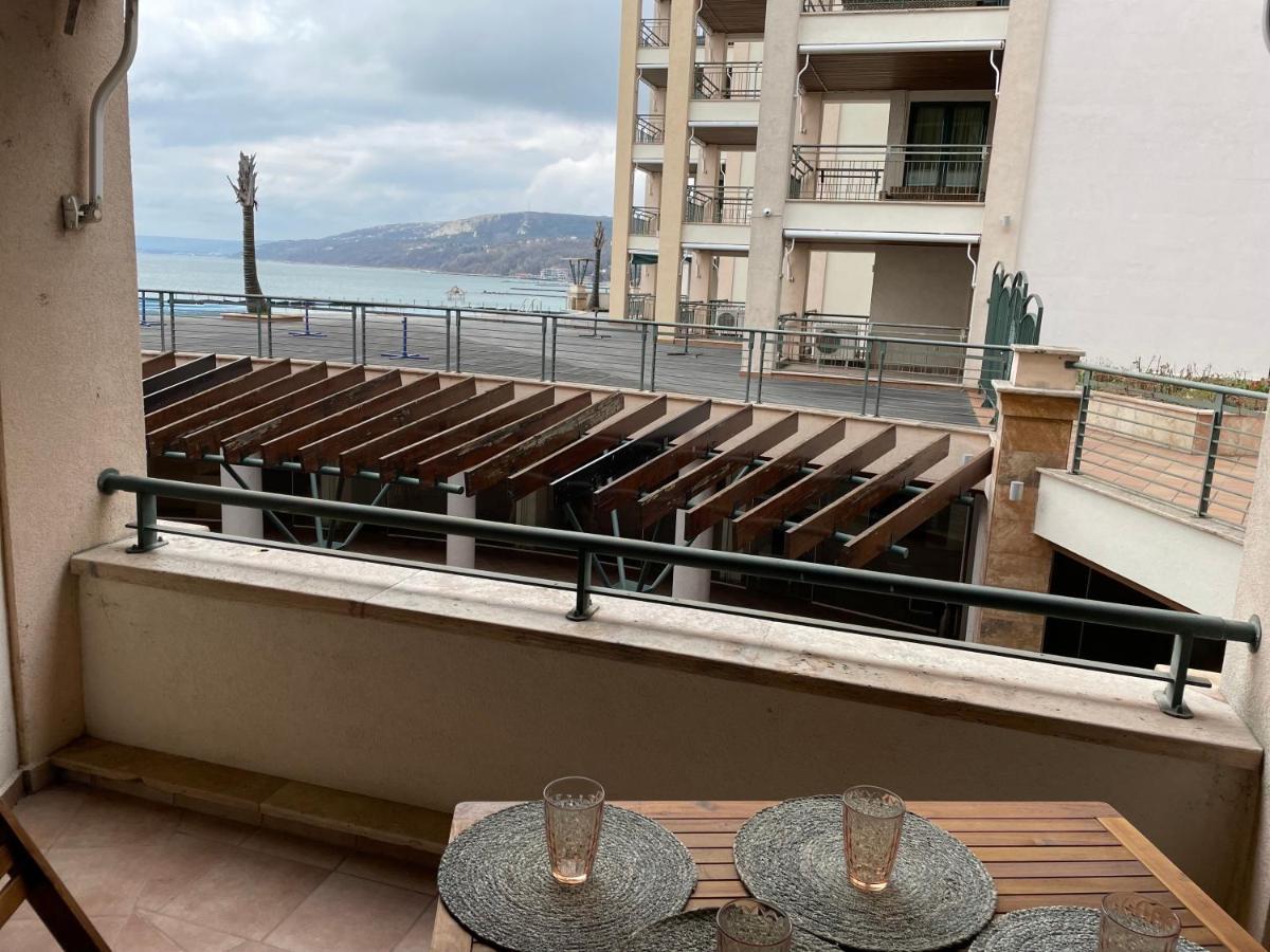 Marina Balchik Apartment Exterior foto